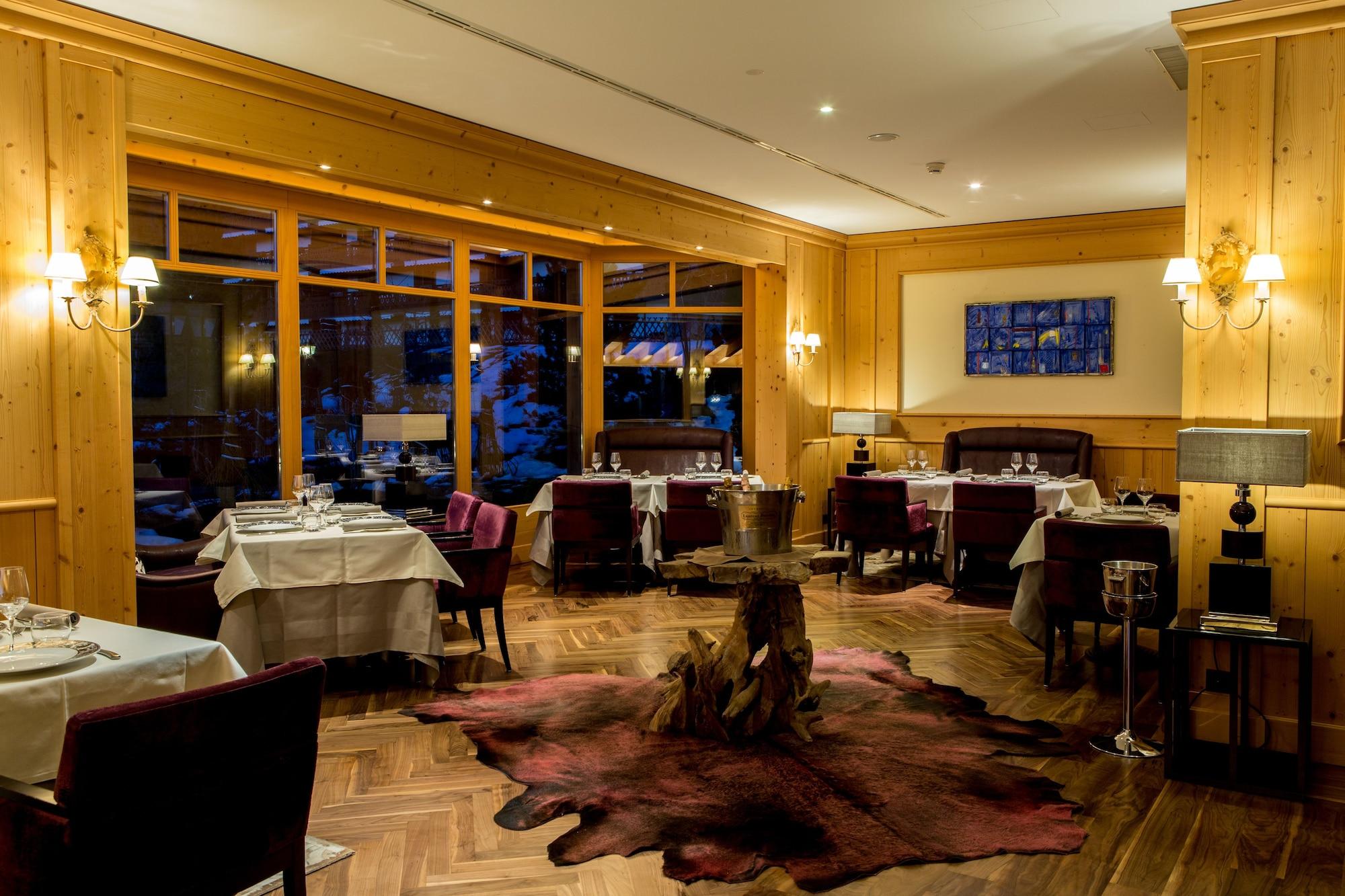 Chalet Royalp Hotel & Spa Villars-sur-Ollon Bagian luar foto