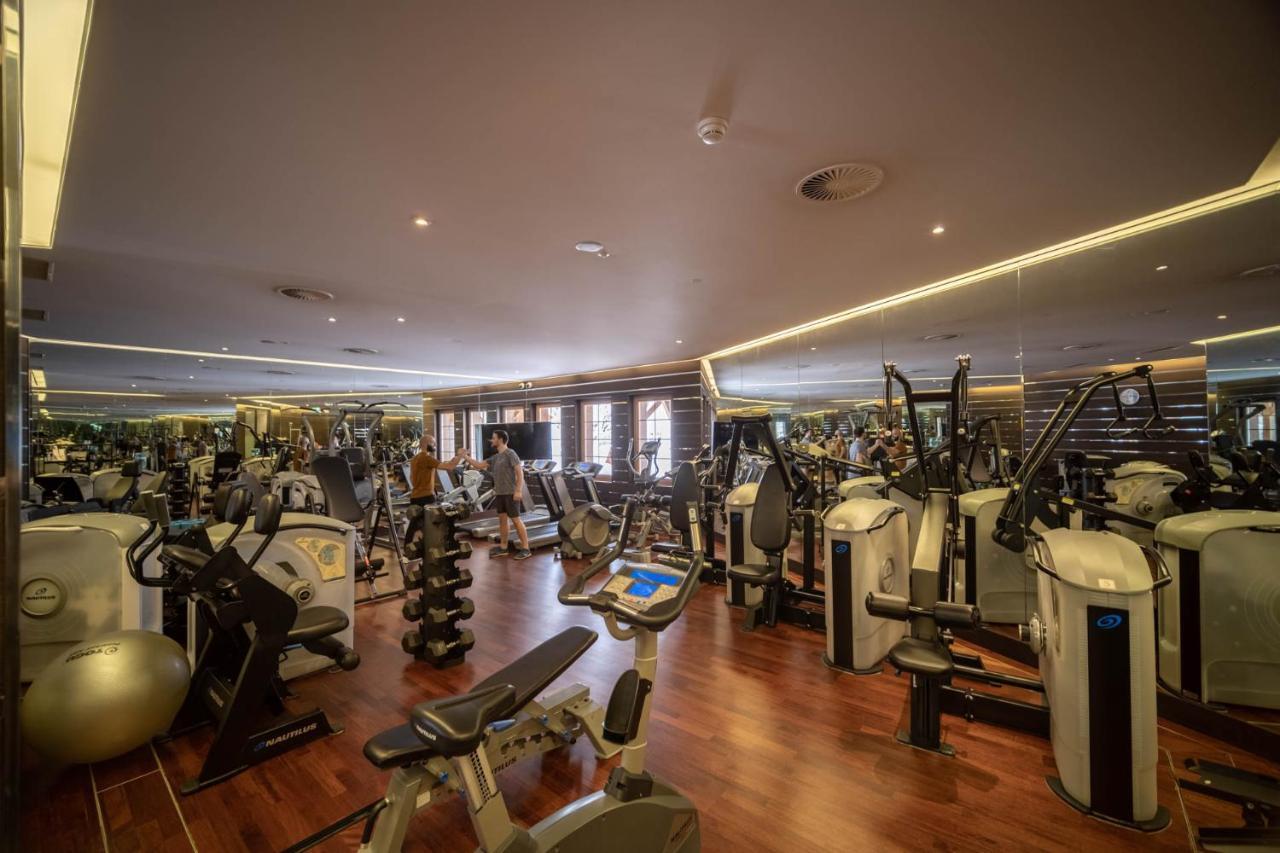 Chalet Royalp Hotel & Spa Villars-sur-Ollon Bagian luar foto
